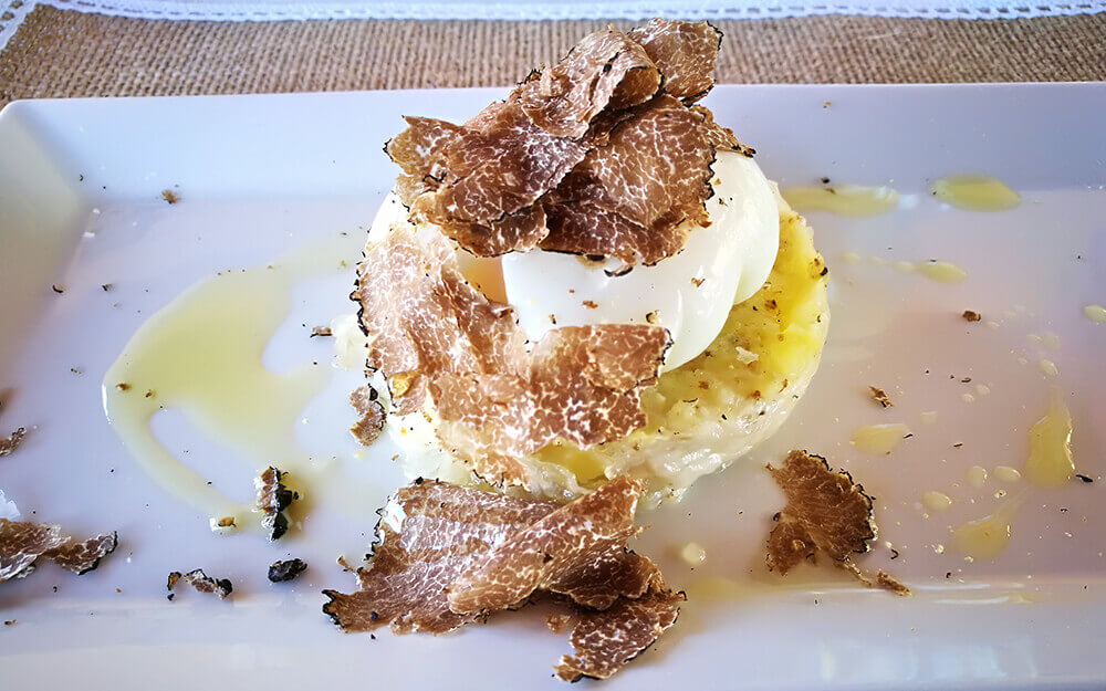 Tuscanyatheart_Culinary_Food_Featured_Tour_Gourmet_Truffle_Experience9